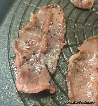 「台灣牛燒烤組」嚴選產銷履歷台灣好牛，鮮甜肉質無比好吃，是中秋烤肉或家常料理首選